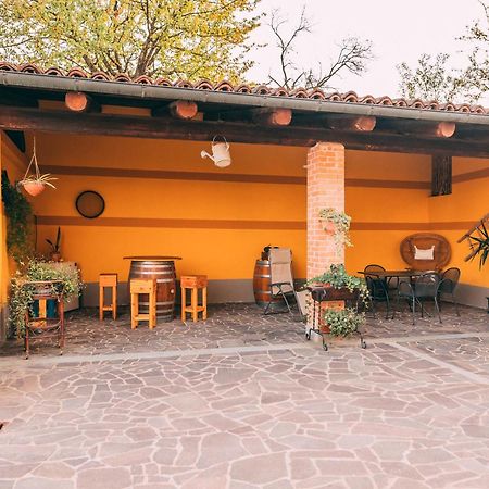 Agriturismo Cascina Barin Roddi Kültér fotó