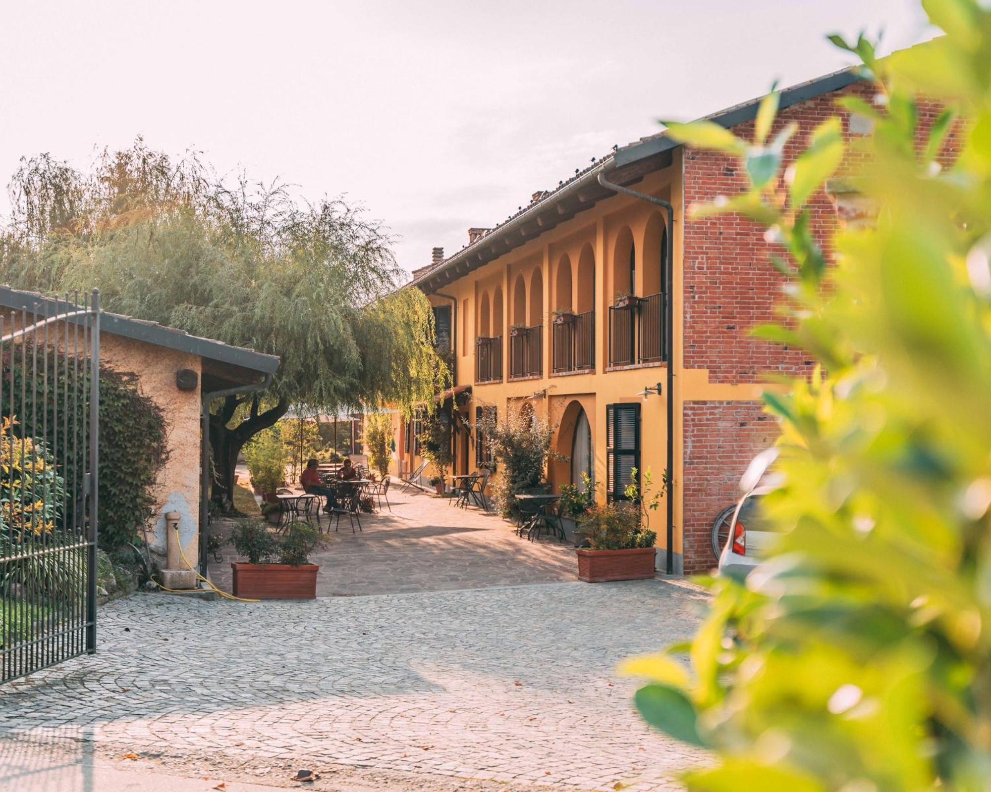 Agriturismo Cascina Barin Roddi Kültér fotó