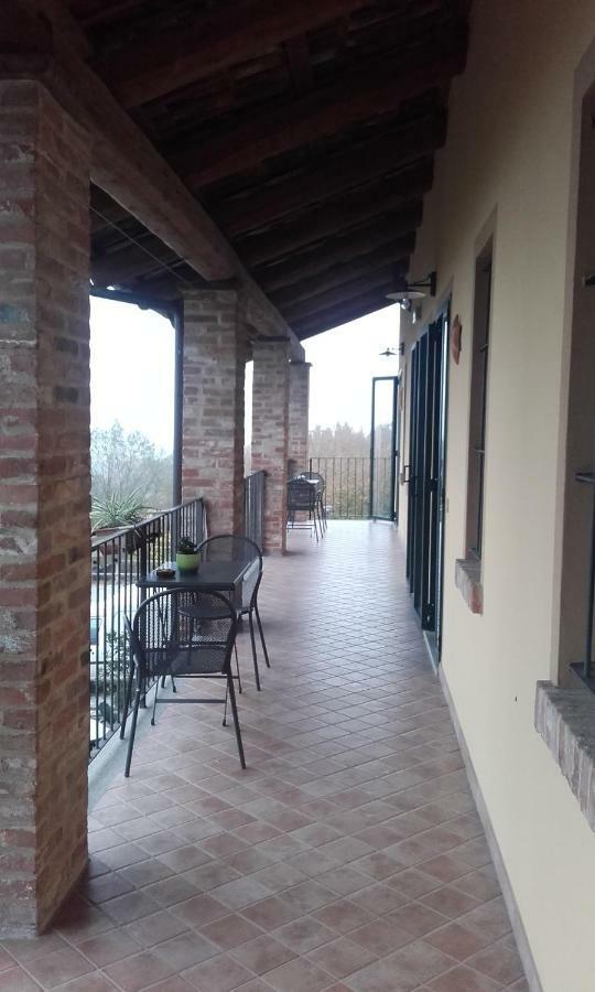 Agriturismo Cascina Barin Roddi Kültér fotó
